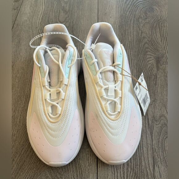 Adidas 2023 Ozelia J 'White Pastels' shoes very beautiful and comfortable - Picture 1 of 7